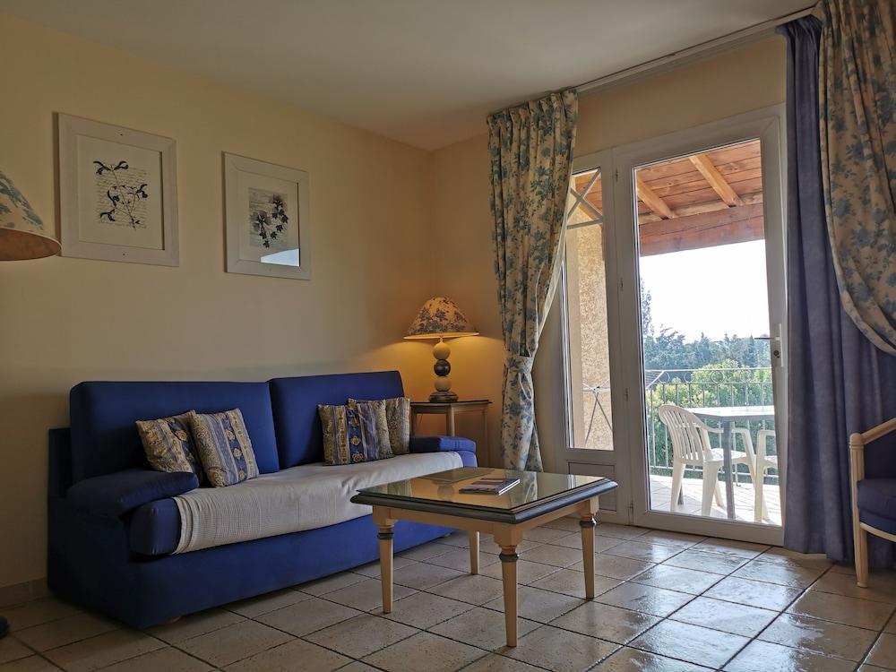Residhotel Golf Grand Avignon Vedene Ngoại thất bức ảnh